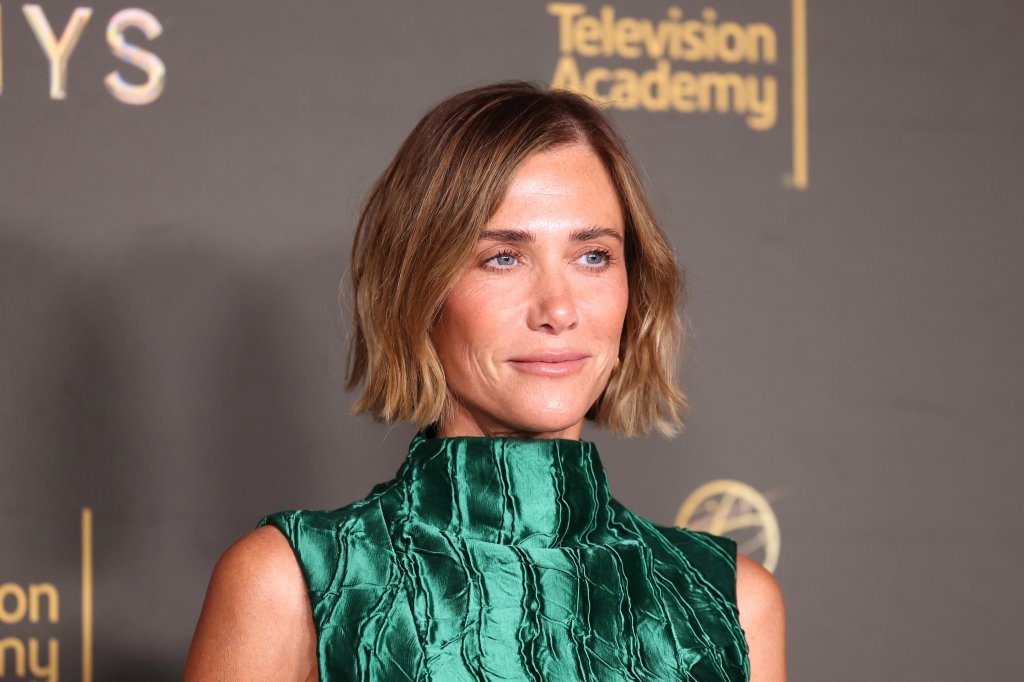 Kristen Wiig 76th Creative Arts EMMYS, Los Angeles, California, USA - 08 Sep 2024.